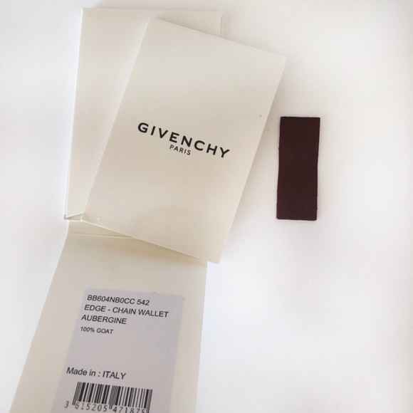 Givenchy envelope clutch / wallet on chain NWT - Picture 13 of 13